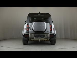 Land Rover Defender 110 D300 X-Dynamic HSE - Image 5
