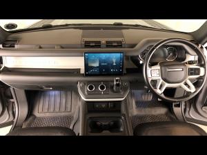 Land Rover Defender 110 D300 X-Dynamic HSE - Image 6