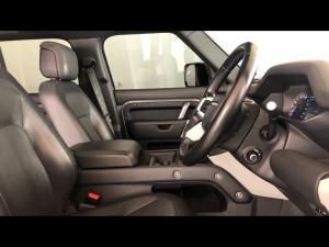Land Rover Defender 110 D300 X-Dynamic HSE - Image 10