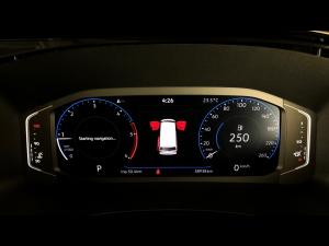 Volkswagen Caravelle 2.0BiTDI Highline 4Motion - Image 9
