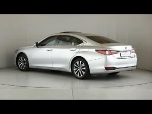 Lexus ES 250 EX - Image 21