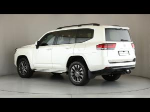 Toyota Land Cruiser 300 3.3D GX-R - Image 21