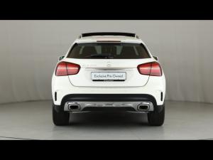 Mercedes-Benz GLA GLA200 auto - Image 5