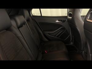 Mercedes-Benz GLA GLA200 auto - Image 12