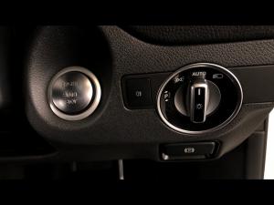 Mercedes-Benz GLA GLA200 auto - Image 16