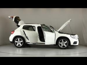 Mercedes-Benz GLA GLA200 auto - Image 30