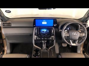 Lexus LX 500d Overtrail - Image 6