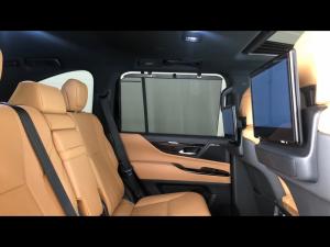 Lexus LX 600 Urban - Image 12