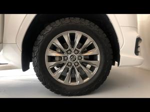 Toyota Land Cruiser 300 3.3D ZX SE - Image 17