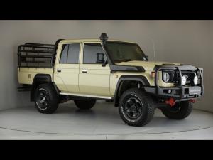 Toyota Land Cruiser 79 4.5D-4D V8 double cab LX - Image 1
