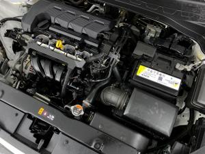 Kia Sonet 1.5 LX - Image 8