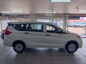 Toyota Rumion 1.5 S - Image 5