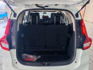 Toyota Rumion 1.5 S - Image 6
