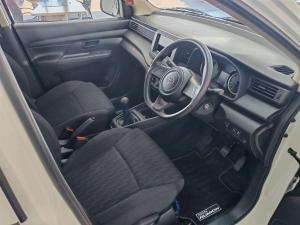 Toyota Rumion 1.5 S - Image 7