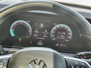 Volkswagen Tiguan 2.0TDI R-Line 4Motion - Image 13