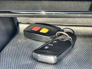 Volkswagen Tiguan 2.0TDI R-Line 4Motion - Image 17