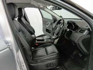 Land Rover Discovery Sport HSE Luxury TD4 - Image 10
