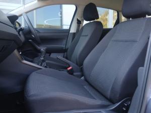 Volkswagen Polo hatch 1.0TSI - Image 11