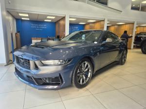 Ford Mustang Dark Horse fastback - Image 2