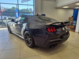 Ford Mustang Dark Horse fastback - Image 6