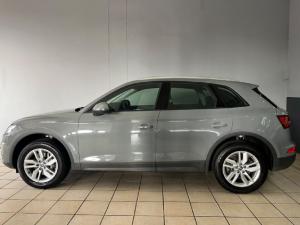 Audi Q5 40TDI quattro sport - Image 2