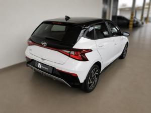Hyundai i20 1.2 Executive - Image 4