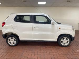 Suzuki S-Presso 1.0 GL+ - Image 5