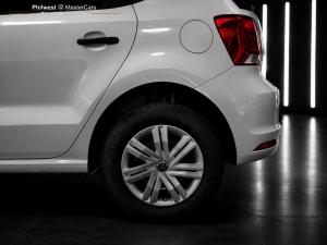 Volkswagen Polo Vivo hatch 1.4 - Image 30
