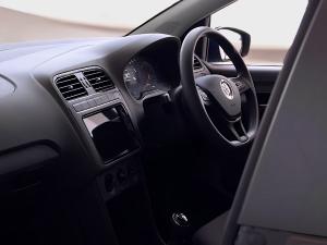 Volkswagen Polo Vivo hatch 1.4 Life - Image 16