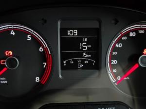 Volkswagen Polo Vivo hatch 1.4 Life - Image 5