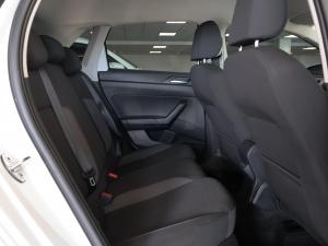 Volkswagen Polo hatch 1.0TSI Life manual - Image 13