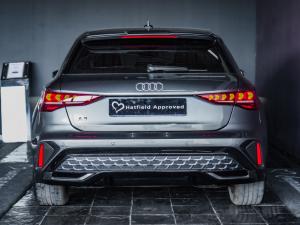 Audi A3 sedan 35TFSI S line - Image 27