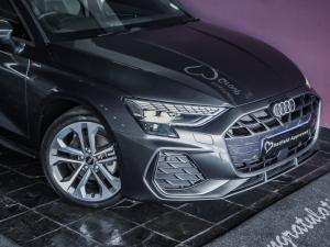 Audi A3 sedan 35TFSI S line - Image 30