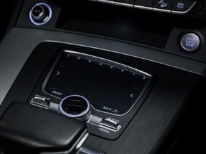 Audi Q5 45TFSI quattro sport - Image 19