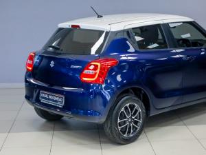 Suzuki Swift 1.2 GLX manual - Image 17
