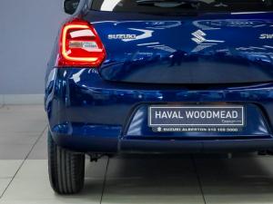 Suzuki Swift 1.2 GLX manual - Image 21