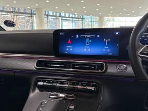 Mercedes-Benz V250d Avantgarde AMG automatic - Image 13