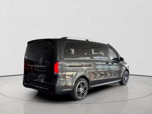 Mercedes-Benz V250d Avantgarde AMG automatic - Image 7