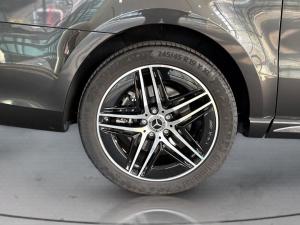 Mercedes-Benz V250d Avantgarde AMG automatic - Image 9