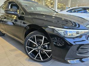 Volkswagen Golf 1.4TSI Life Plus - Image 10