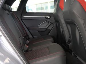 Audi RSQ3 quattro - Image 16
