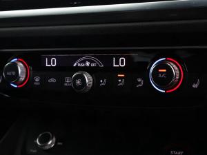 Audi RSQ3 quattro - Image 31