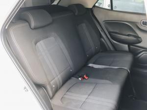 Hyundai Venue 1.0T Motion auto - Image 16
