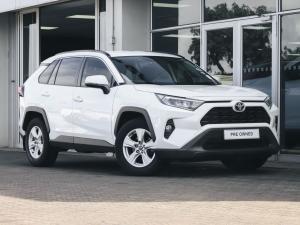 Toyota RAV4 2.0 GX auto - Image 1