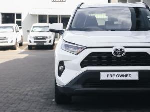 Toyota RAV4 2.0 GX auto - Image 6