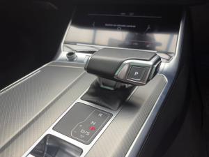 Audi A6 40TDI - Image 21