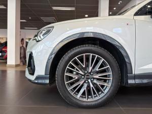 Audi Q3 Sportback 35TDI Black Edition - Image 4