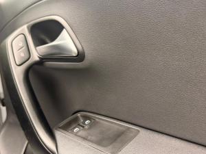 Volkswagen Polo Vivo hatch 1.4 Trendline - Image 21