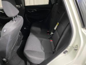 Toyota Urban Cruiser 1.5 XR auto - Image 8