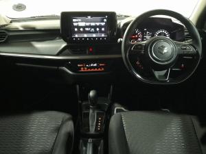 Suzuki Swift 1.2 GLX auto - Image 19